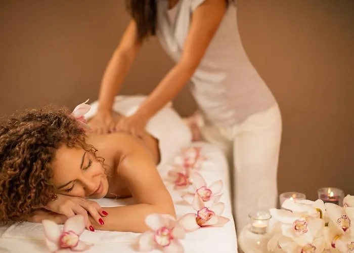 Garni President De Luxe فندق