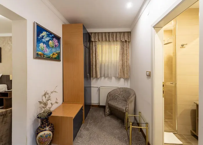 Garni President De Luxe 2*